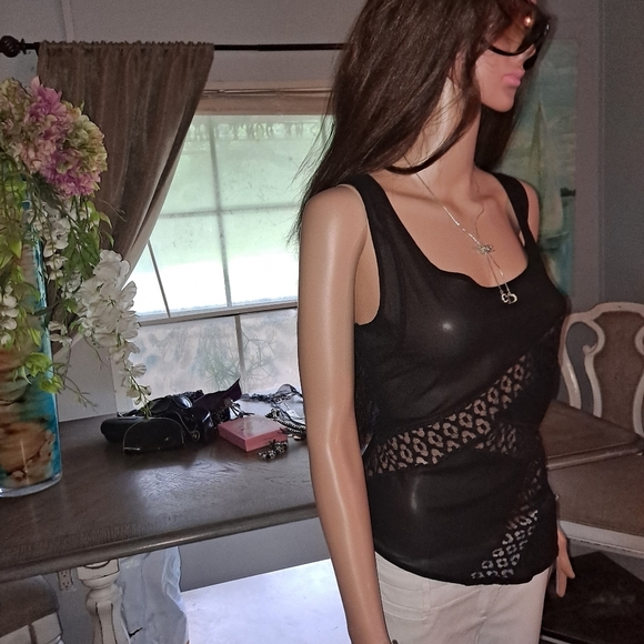 Guess sheer top, size s - Picture 5 of 6